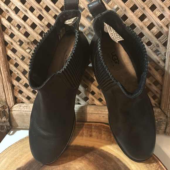 Women’s Ugg Boots size 6 in great condition! - Picture 4 of 6